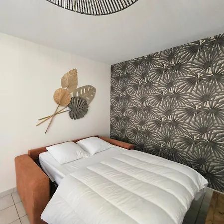公寓 A Deux Pas Du Vieux Port, 1 Chambre, Terrasse 波尔尼克
